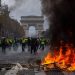 debat gilets jaunes fallait il interdire les champs elysees aux manifestants 1318096 e1544262536701