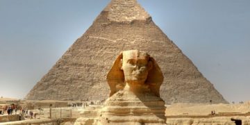 Le Sphinx et la pyramide de Guizeh