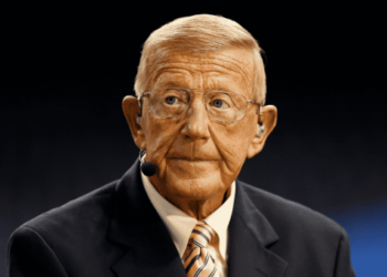 Lou Holtz